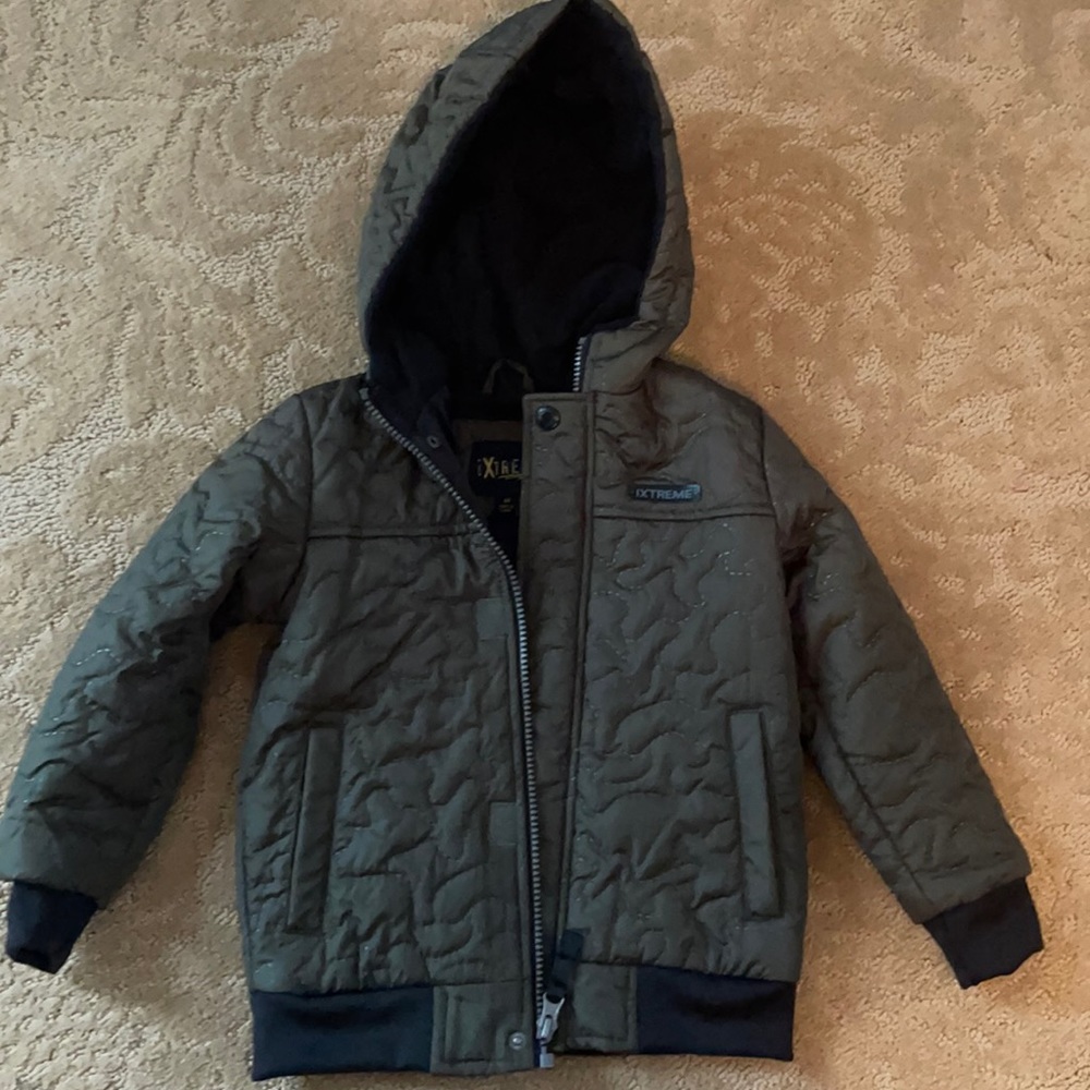 Size 4t quilted jacket